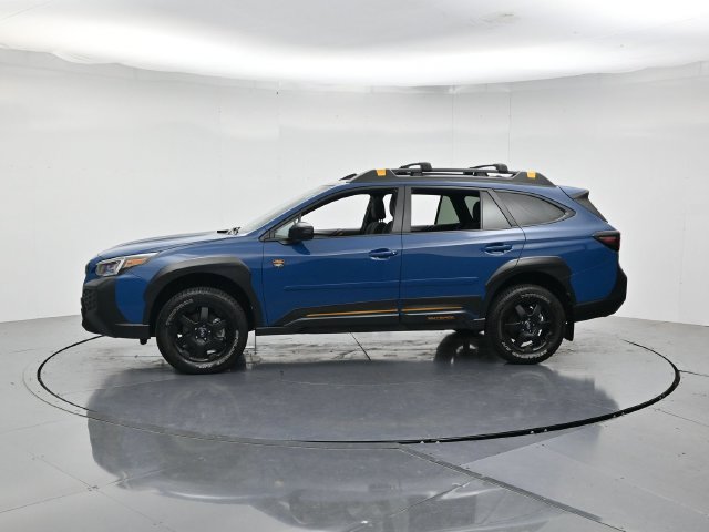 Used 2025 Subaru Outback Wilderness AWD/4WD image 6