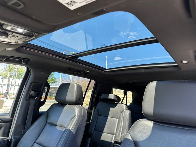 Used 2022 Chevrolet Suburban LT w/ LT Signature Plus Package AWD/4WD image 45