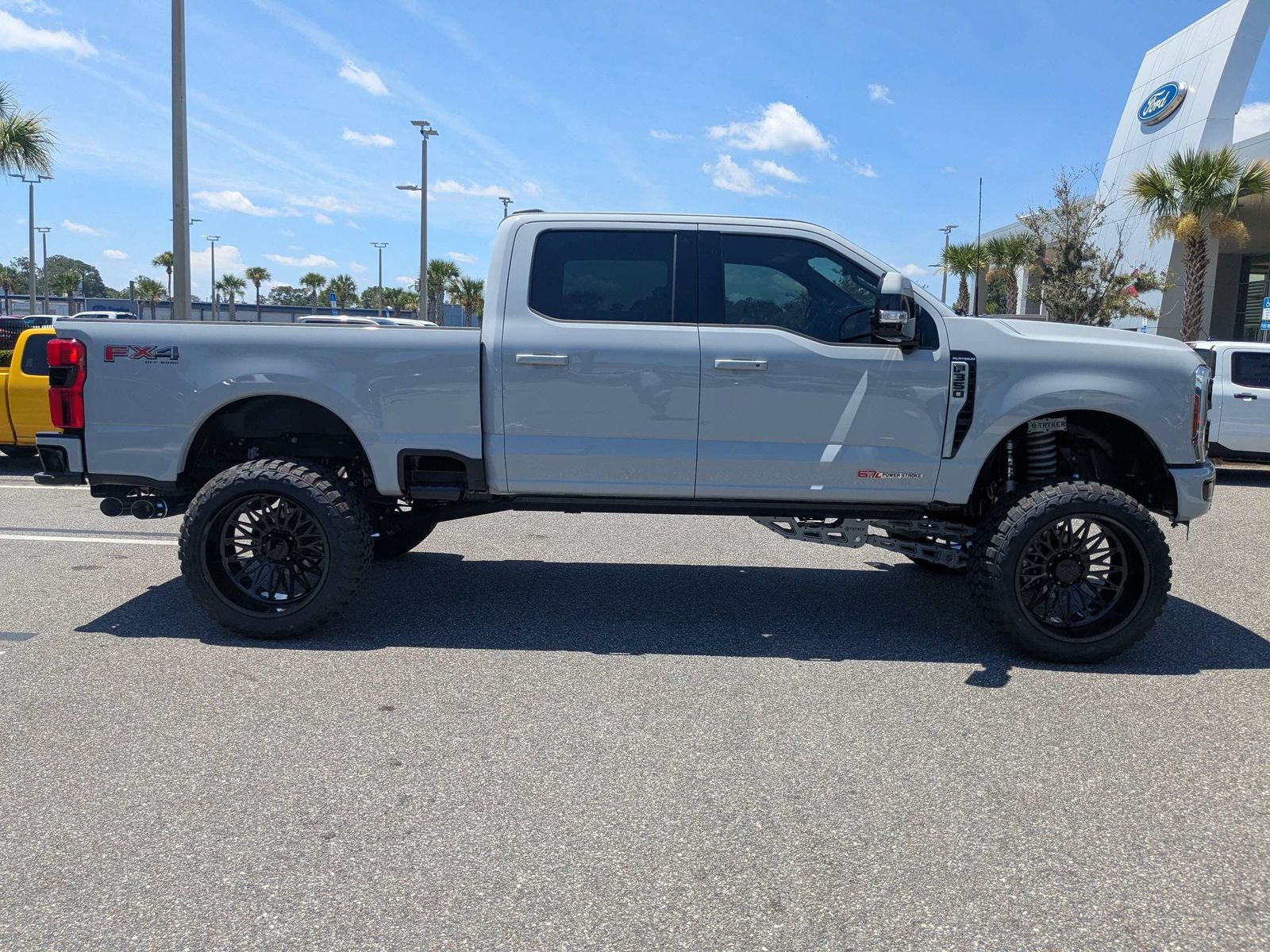New 2026 Ford F350 Platinum AWD/4WD video 3