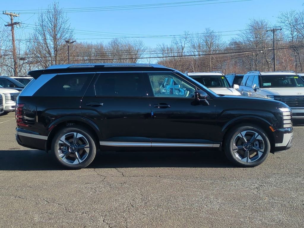 New 2026 Hyundai Palisade Limited image 2
