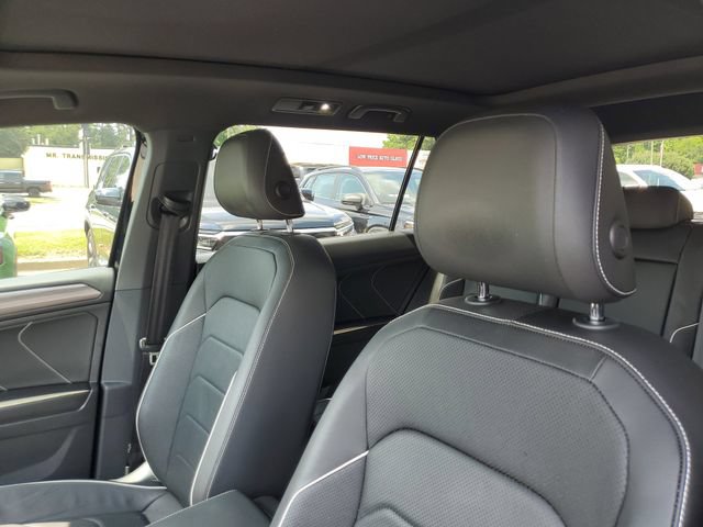 Certified 2023 Volkswagen Tiguan SEL R-Line AWD/4WD image 16