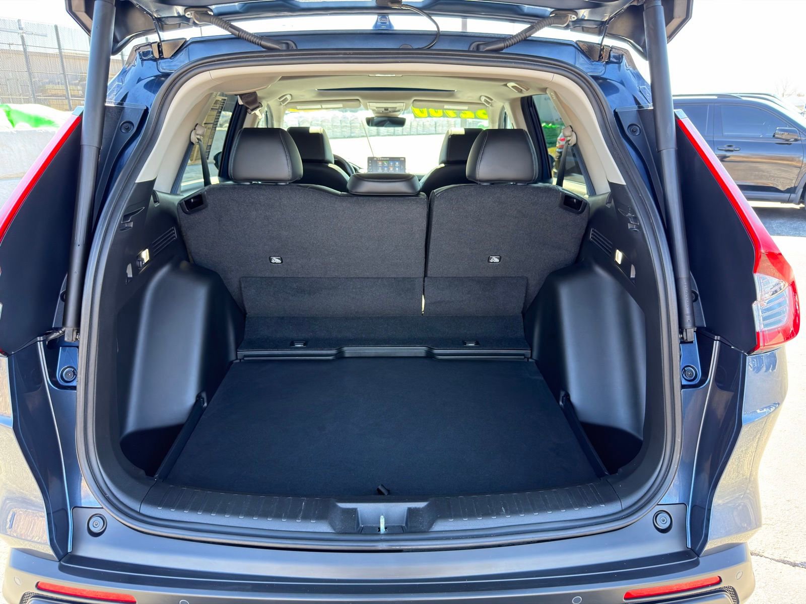 Used 2024 Honda CR-V EX-L image 32