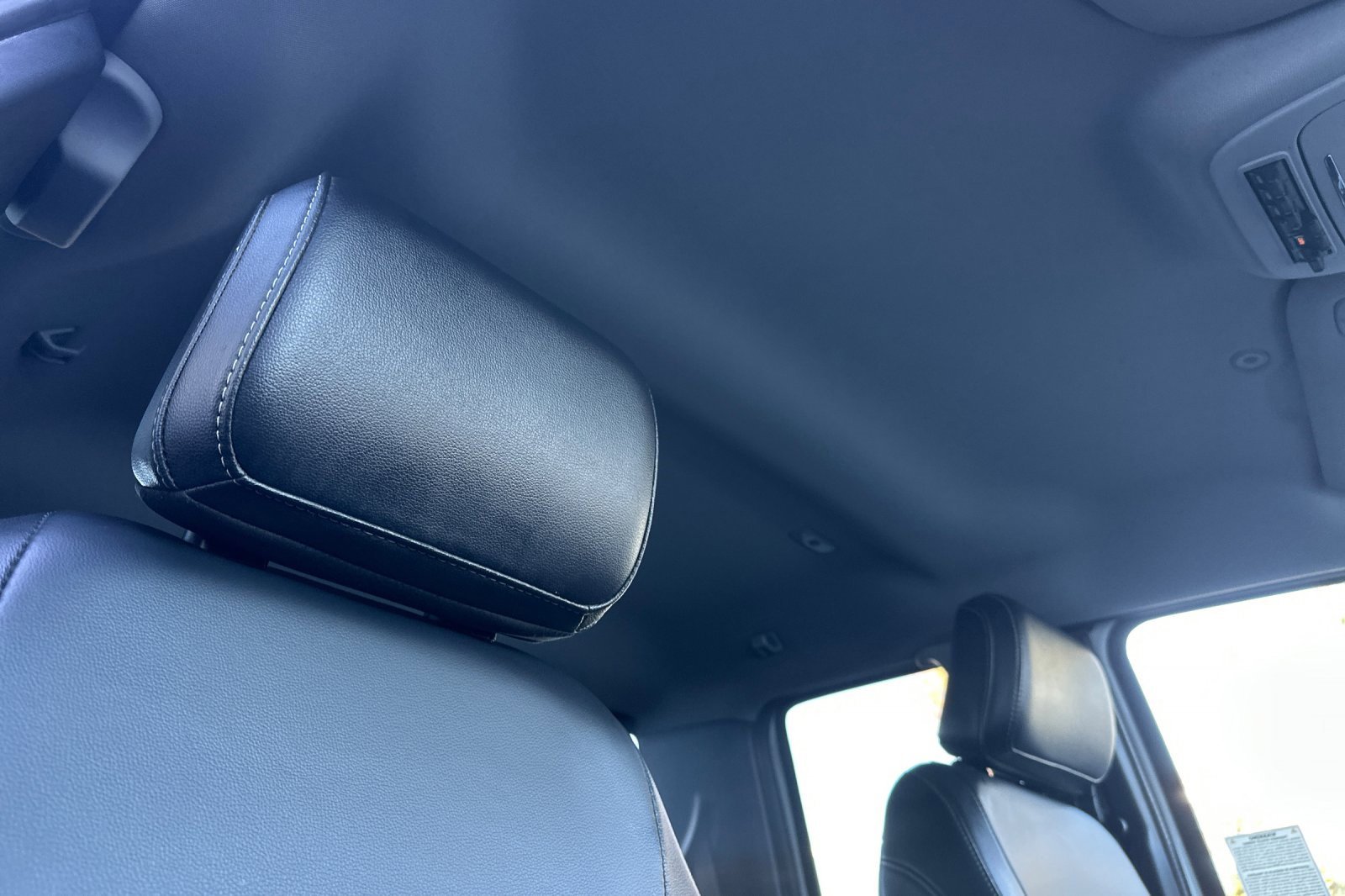 Used 2024 Ford F250 Lariat w/ Sport Appearance Package image 20