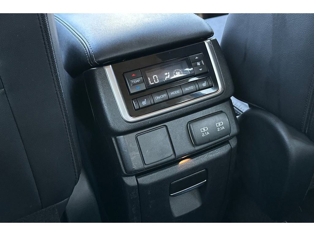 Used 2020 Subaru Ascent Limited w/ Popular Package #2A image 44