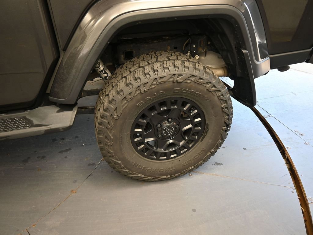 Used 2021 Jeep Gladiator Sport AWD/4WD image 19