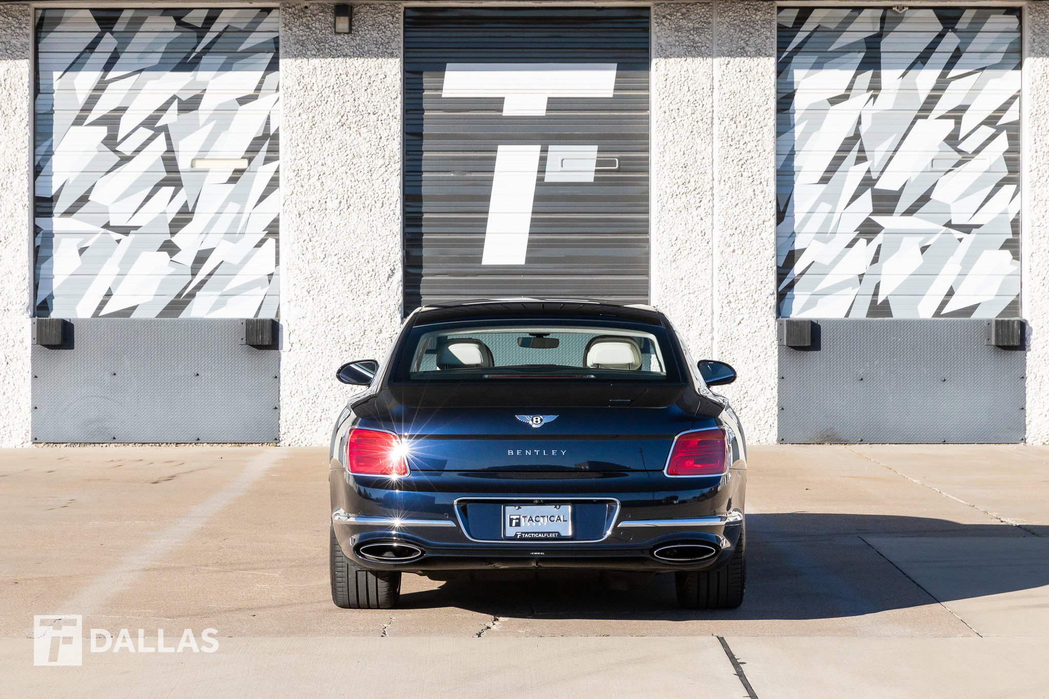 Used 2020 Bentley Flying Spur W12 image 15