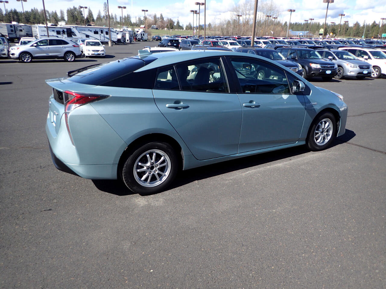 Used 2016 Toyota Prius Two FWD image 5