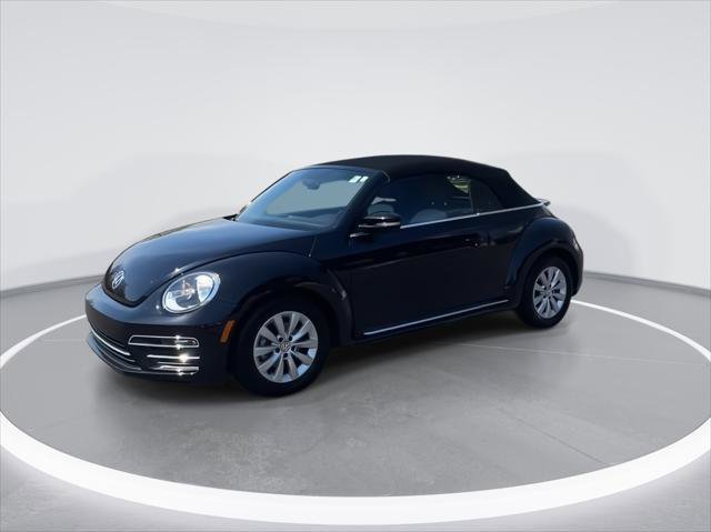 Used 2018 Volkswagen Beetle 2.0T S FWD image 4