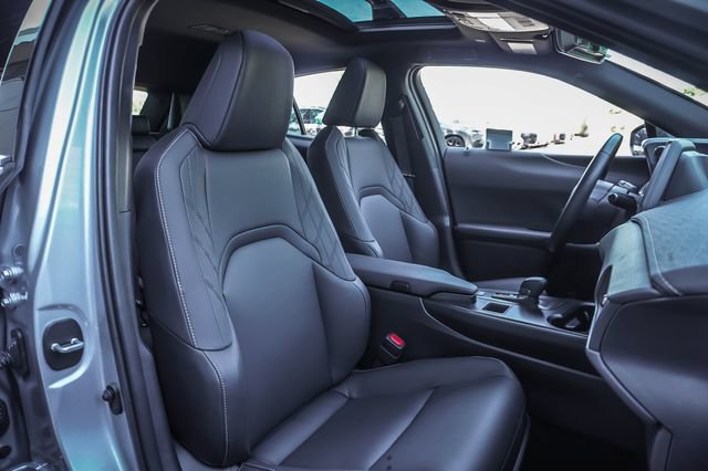 Certified 2025 Lexus UX 300h FWD w/ Accessory Package (Z2) image 24