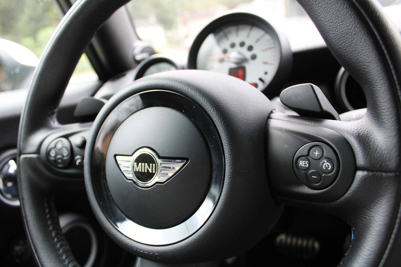 Used 2014 MINI Cooper S FWD image 27