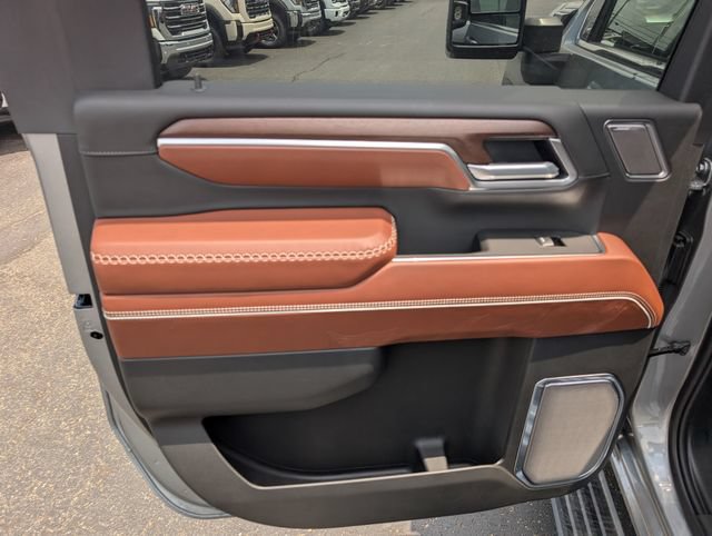 New 2026 GMC Sierra 2500 Denali Ultimate AWD/4WD image 12