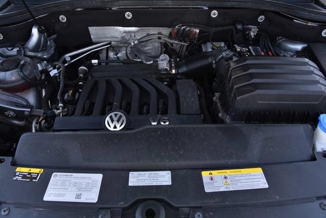 Certified 2023 Volkswagen Atlas Cross Sport SEL R-Line AWD/4WD image 27