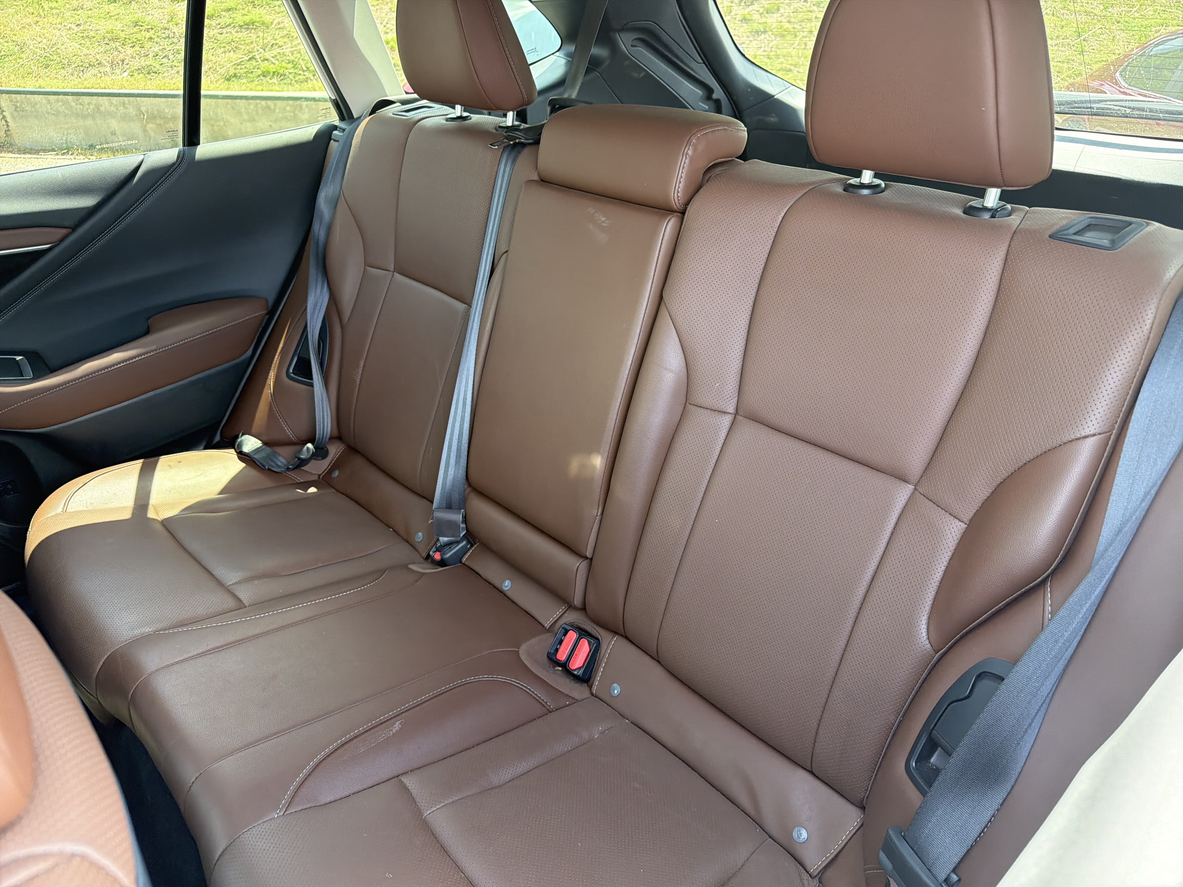 Certified 2025 Subaru Outback Touring AWD/4WD image 11