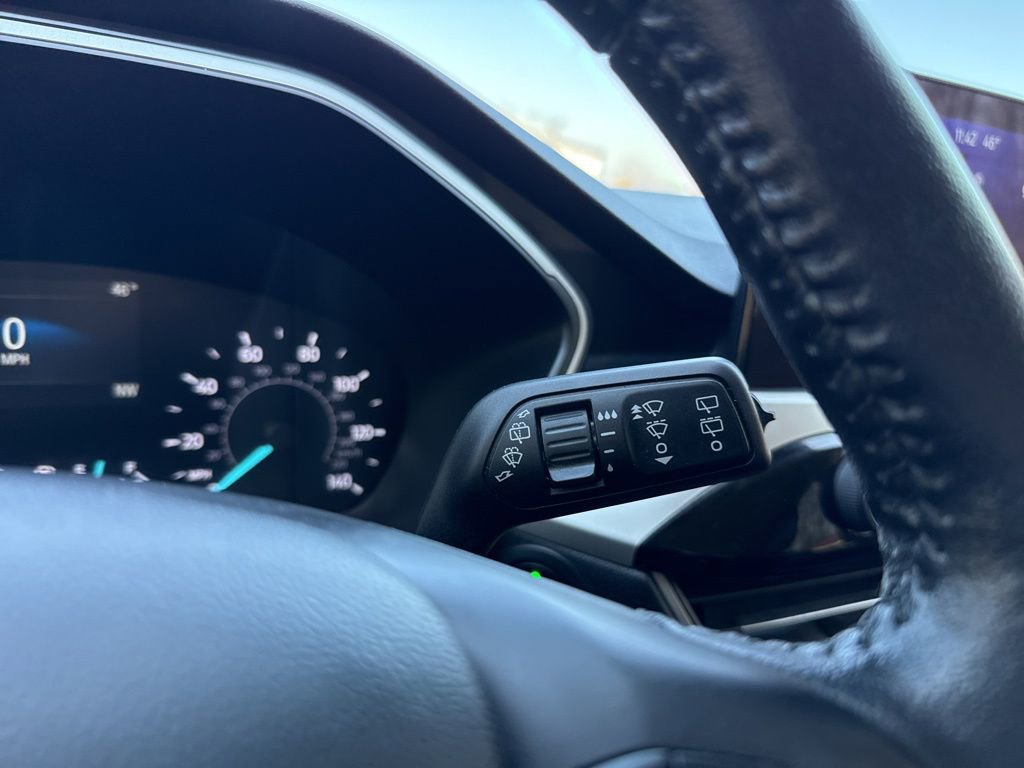 Used 2020 Ford Escape SEL image 20