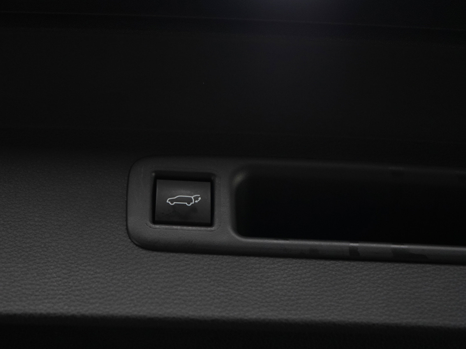 Used 2026 Toyota Highlander XSE AWD/4WD image 18