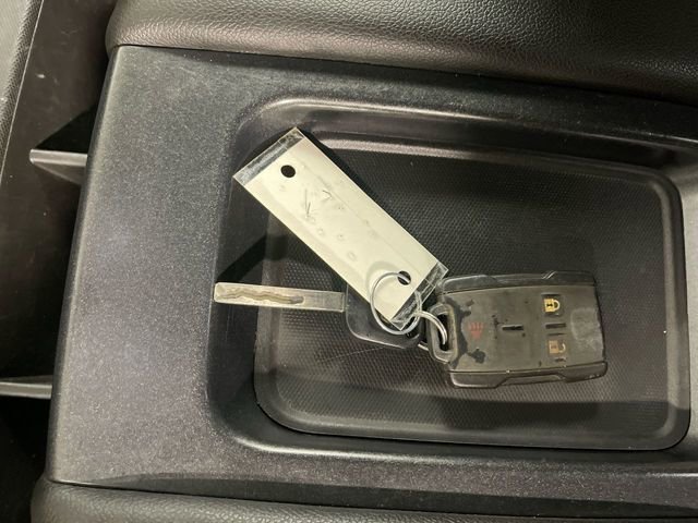 Used 2015 Chevrolet Silverado 2500 LT w/ Z71 Package, Off-Road AWD/4WD image 19