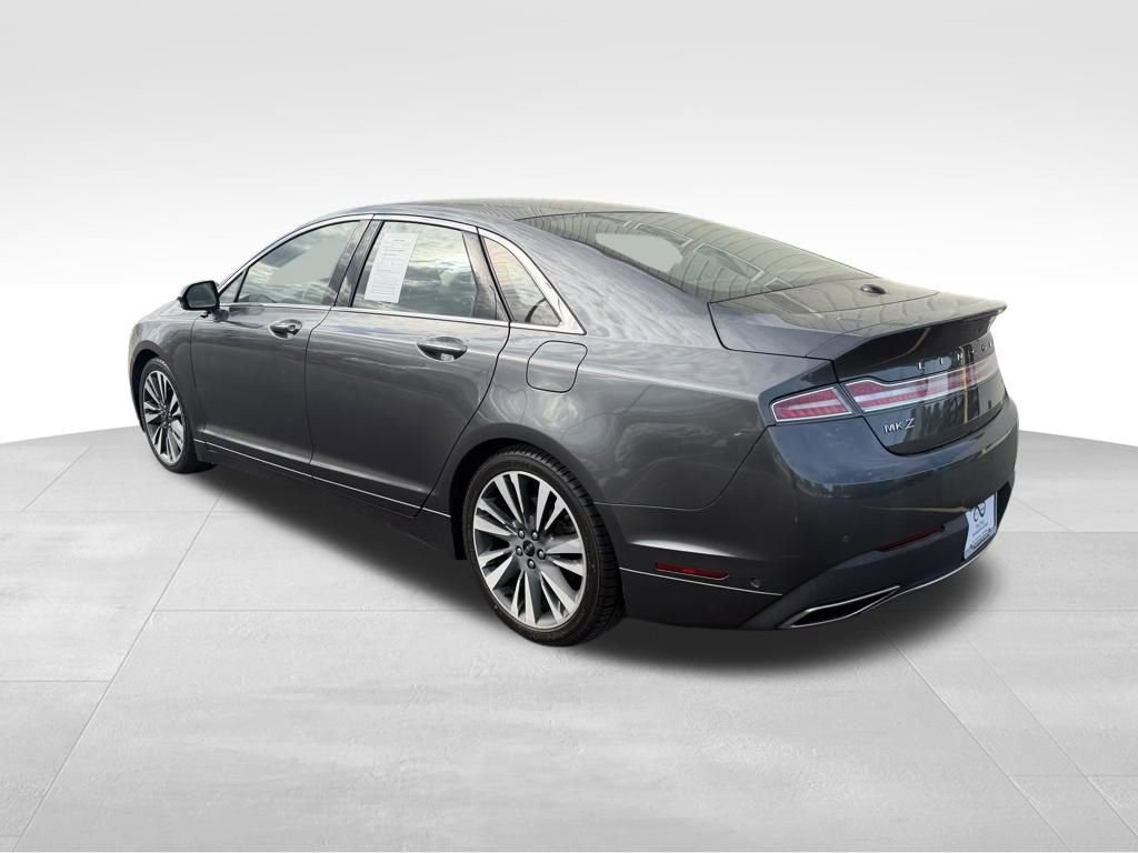 Used 2019 Lincoln MKZ Reserve FWD image 4