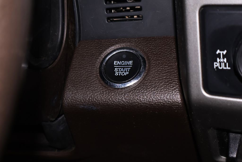 Used 2017 Ford F250 King Ranch w/ Chrome Package image 29