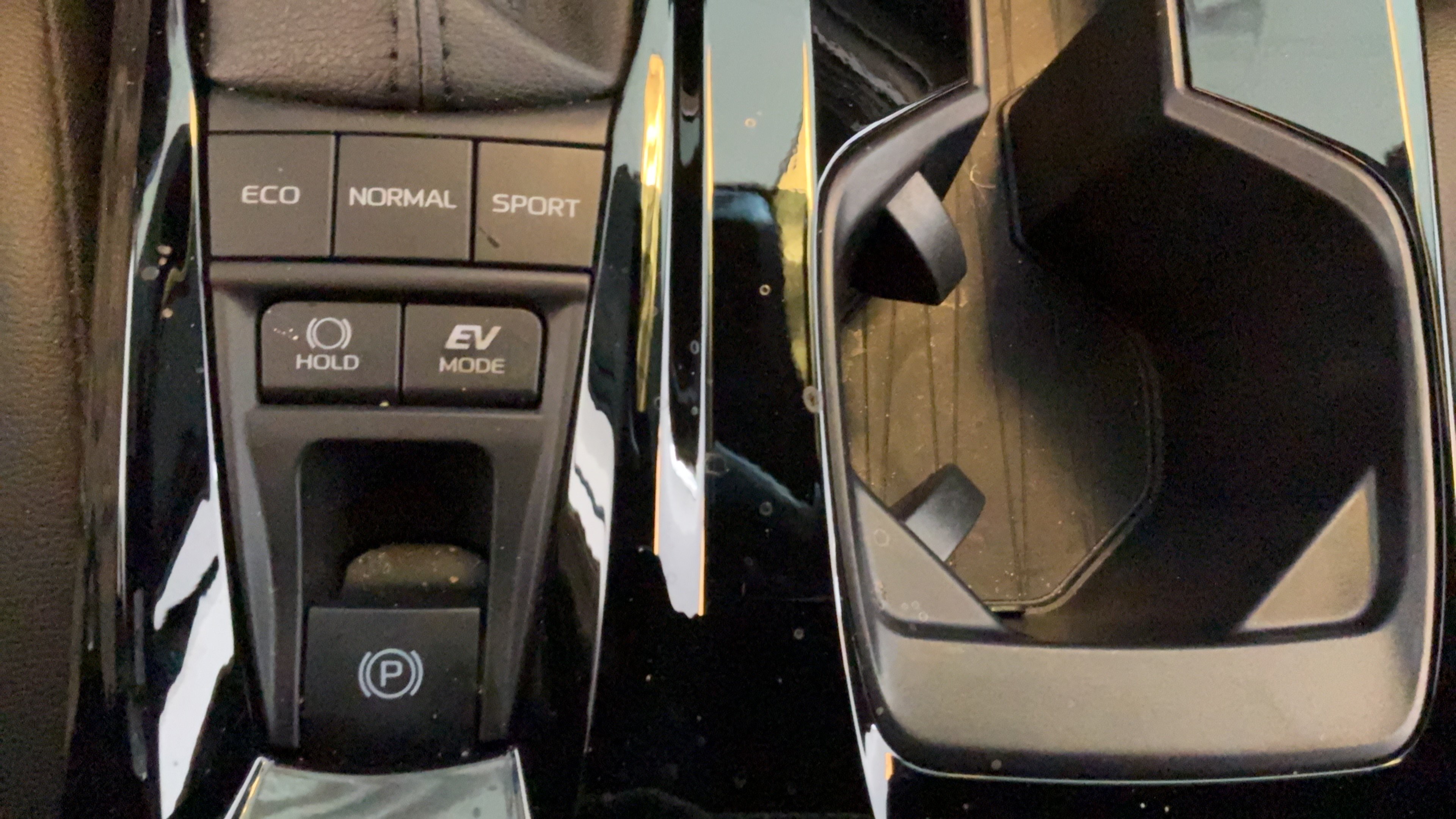 Used 2026 Toyota Camry XSE FWD image 13