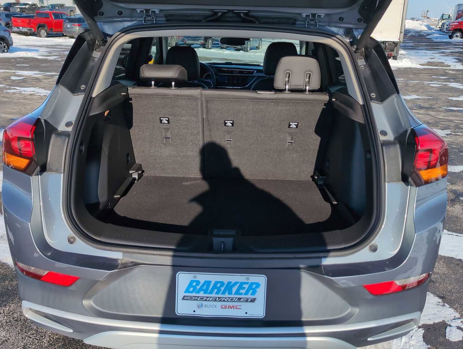 Used 2022 Buick Encore GX Select image 24