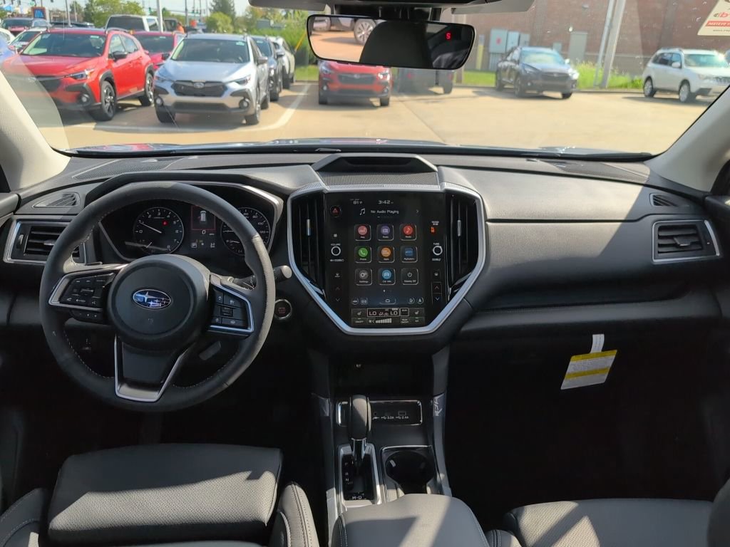Used 2025 Subaru Ascent Limited image 22