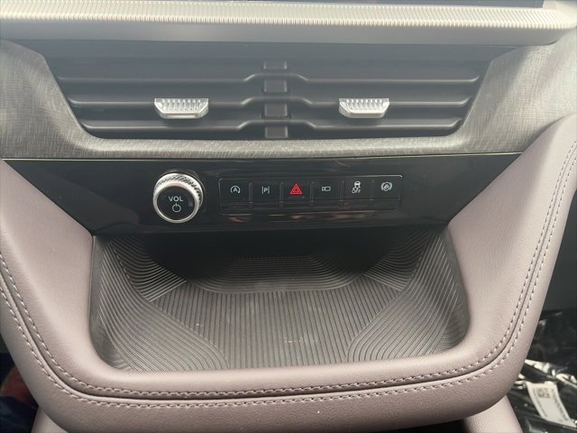 New 2026 Ford Explorer Platinum image 23