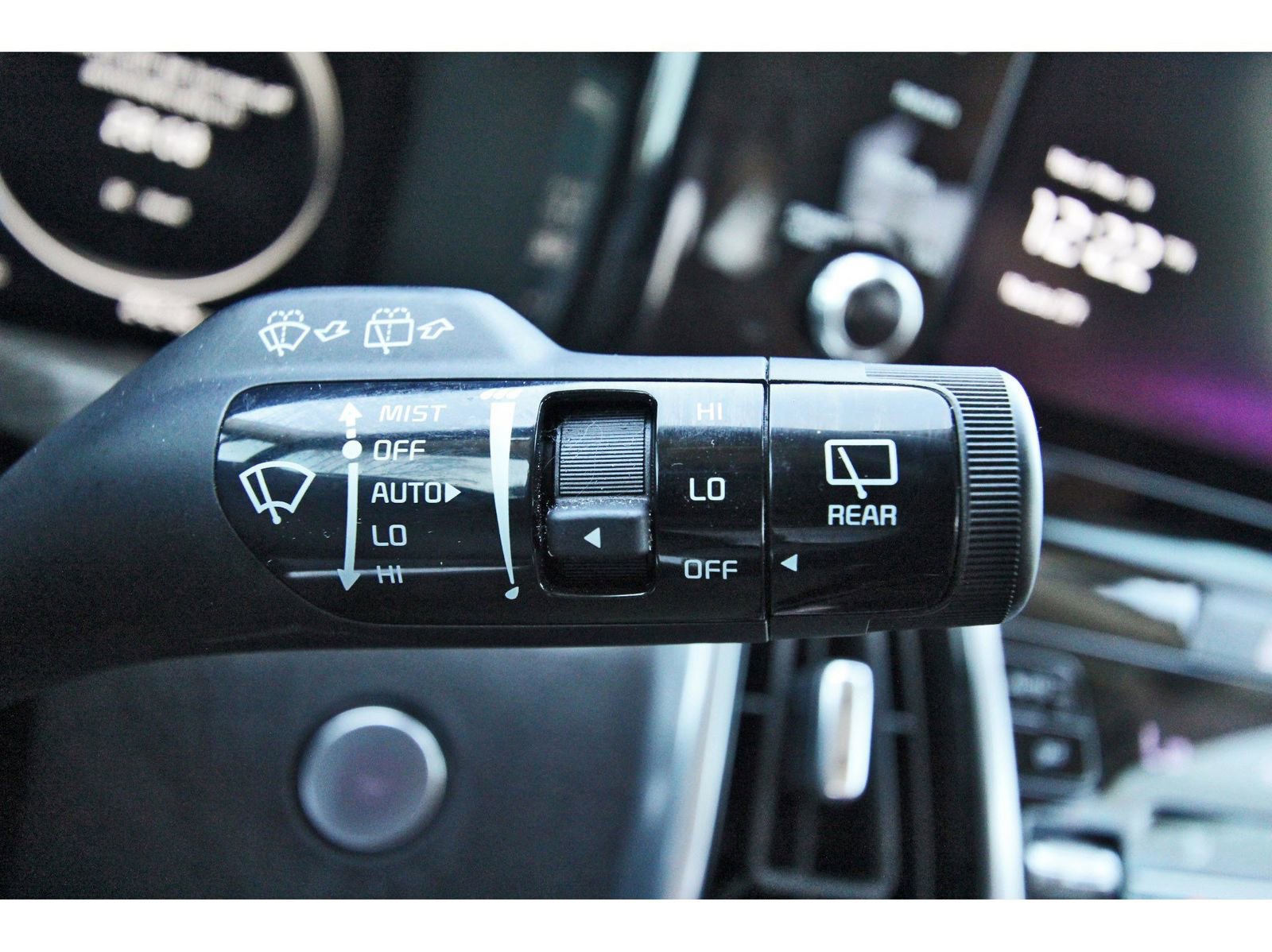 Used 2023 Kia Sorento SX Prestige image 23