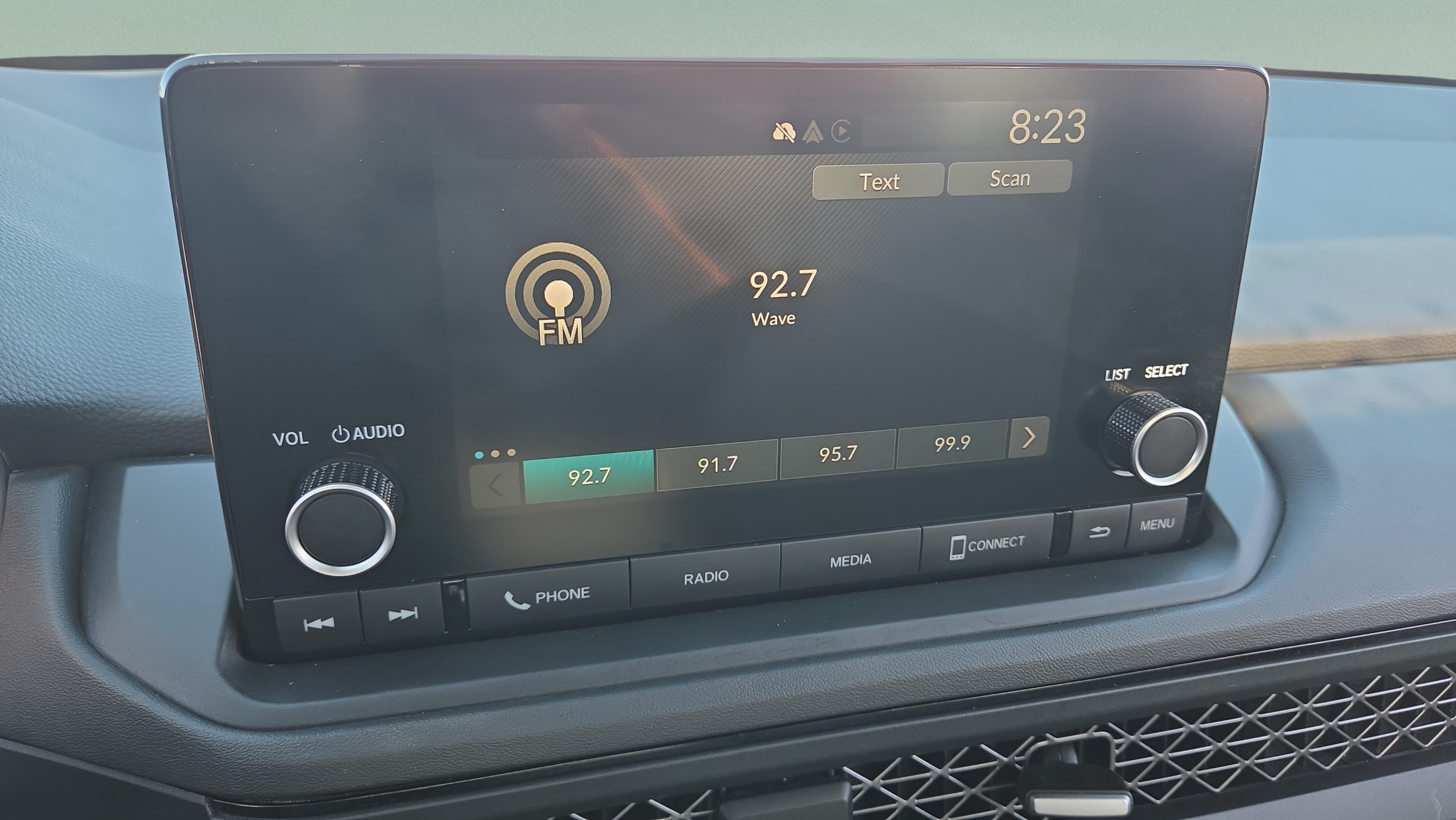 Certified 2024 Honda Accord EX image 28