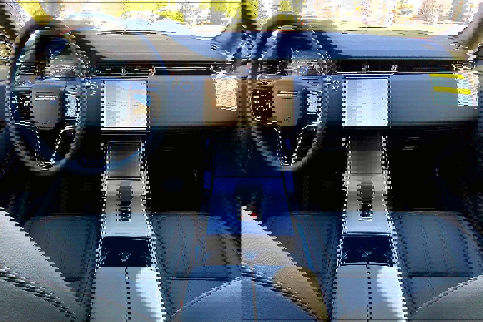 New 2026 Land Rover Range Rover Evoque S image 7