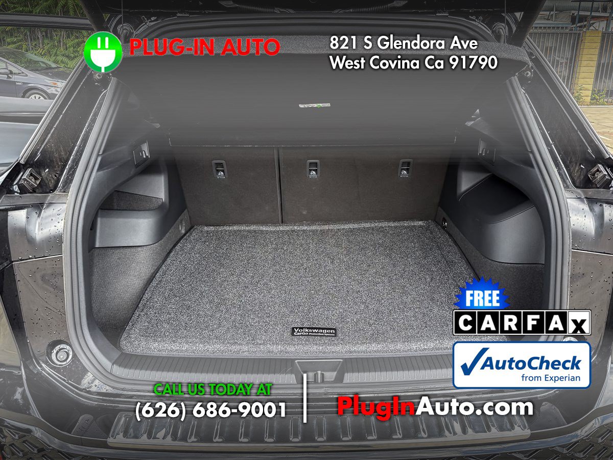 Used 2026 Volkswagen Tiguan SEL R-Line AWD/4WD image 14