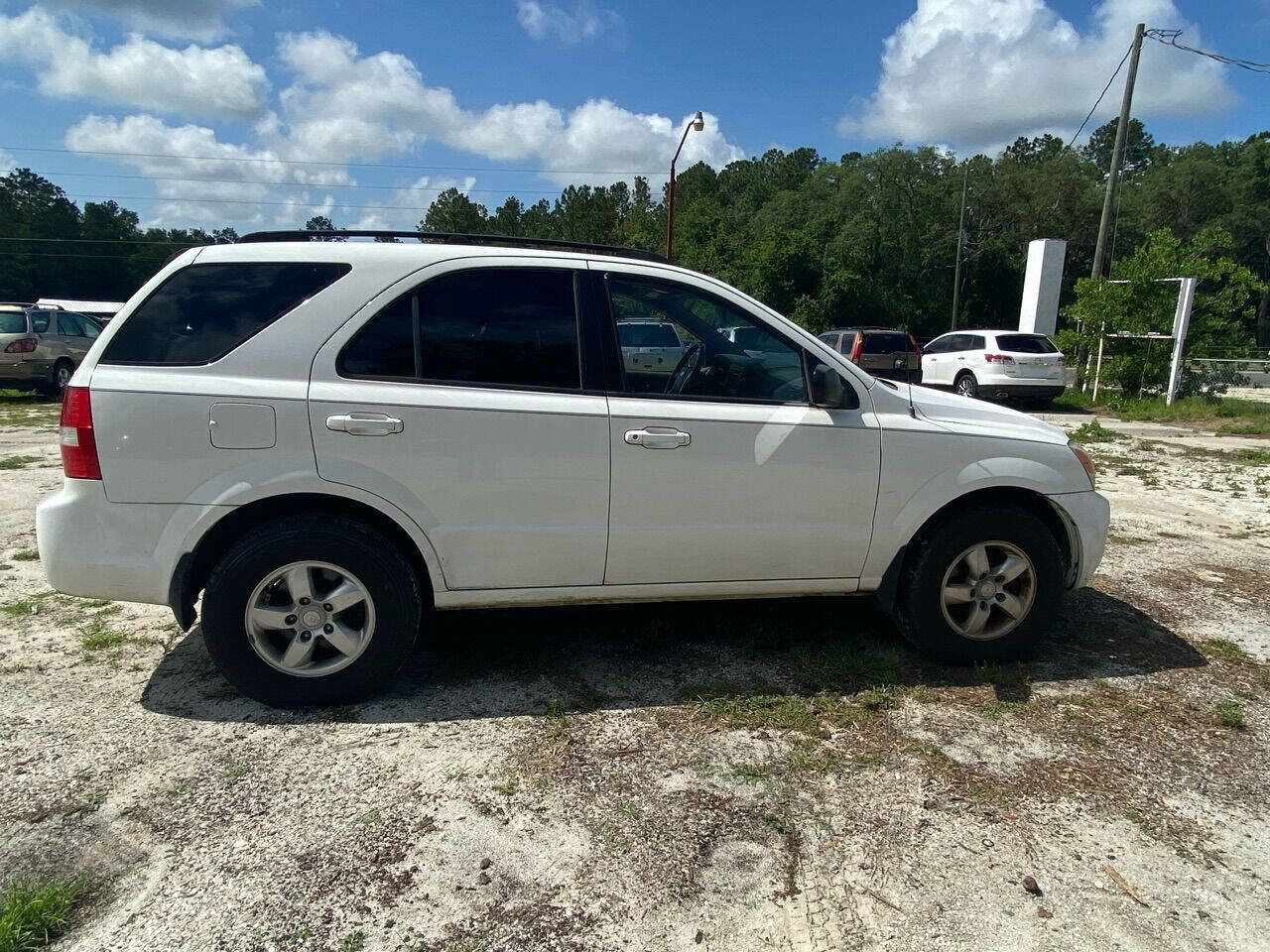 Used 2008 Kia Sorento 2WD image 9