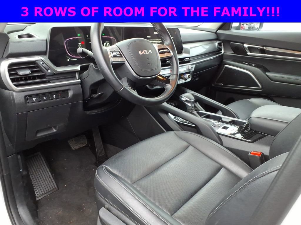 Used 2023 Kia Telluride LX image 12