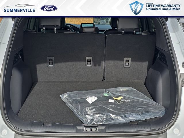 New 2026 Ford Escape ST-Line image 14