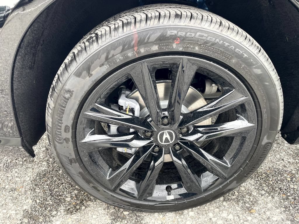 New 2026 Acura ADX A-Spec w/ Advance Package AWD/4WD image 4