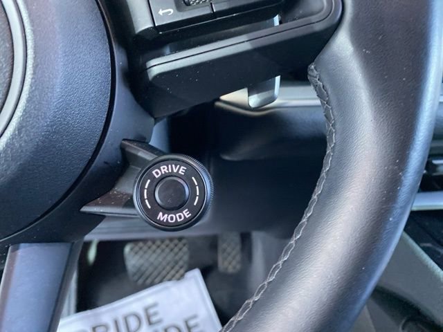 Used 2024 Porsche Cayenne Coupe image 29