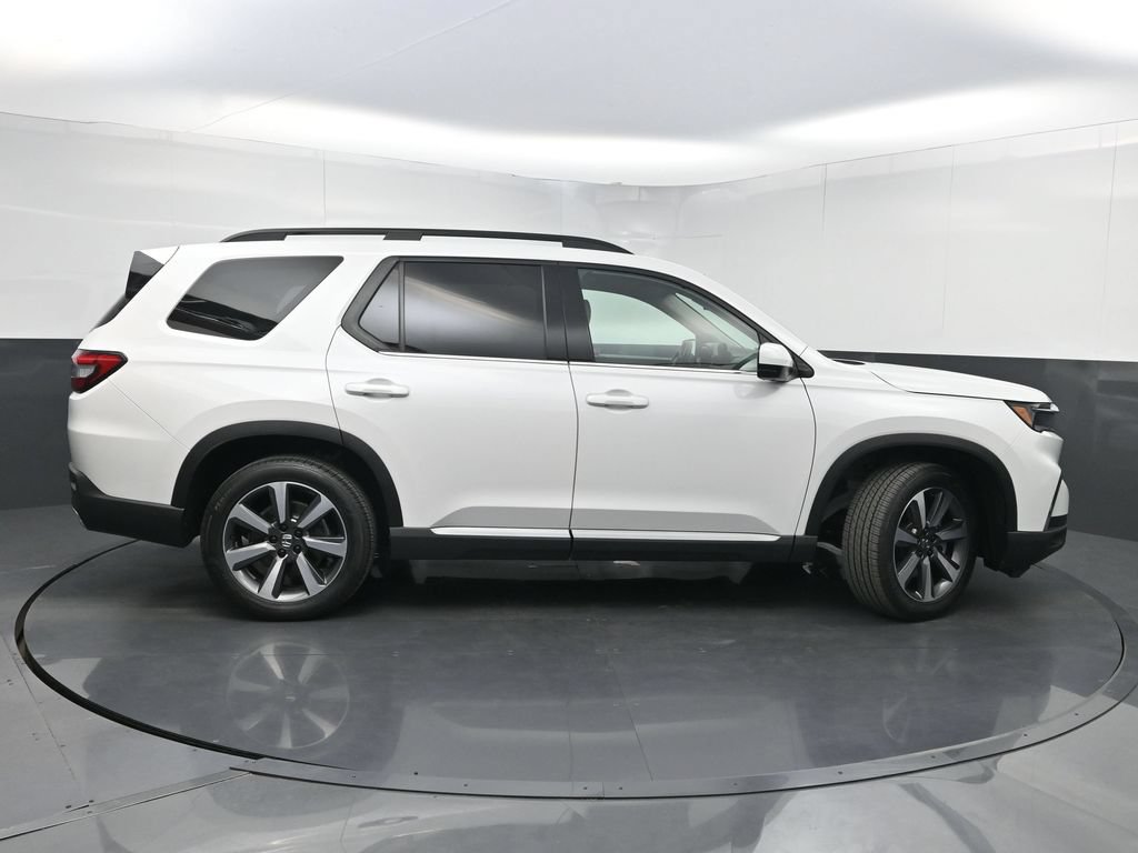 Used 2024 Honda Pilot Elite image 46