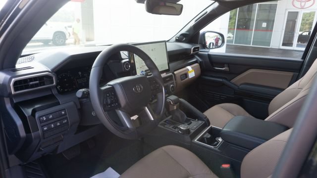 New 2026 Toyota 4Runner Limited AWD/4WD image 9