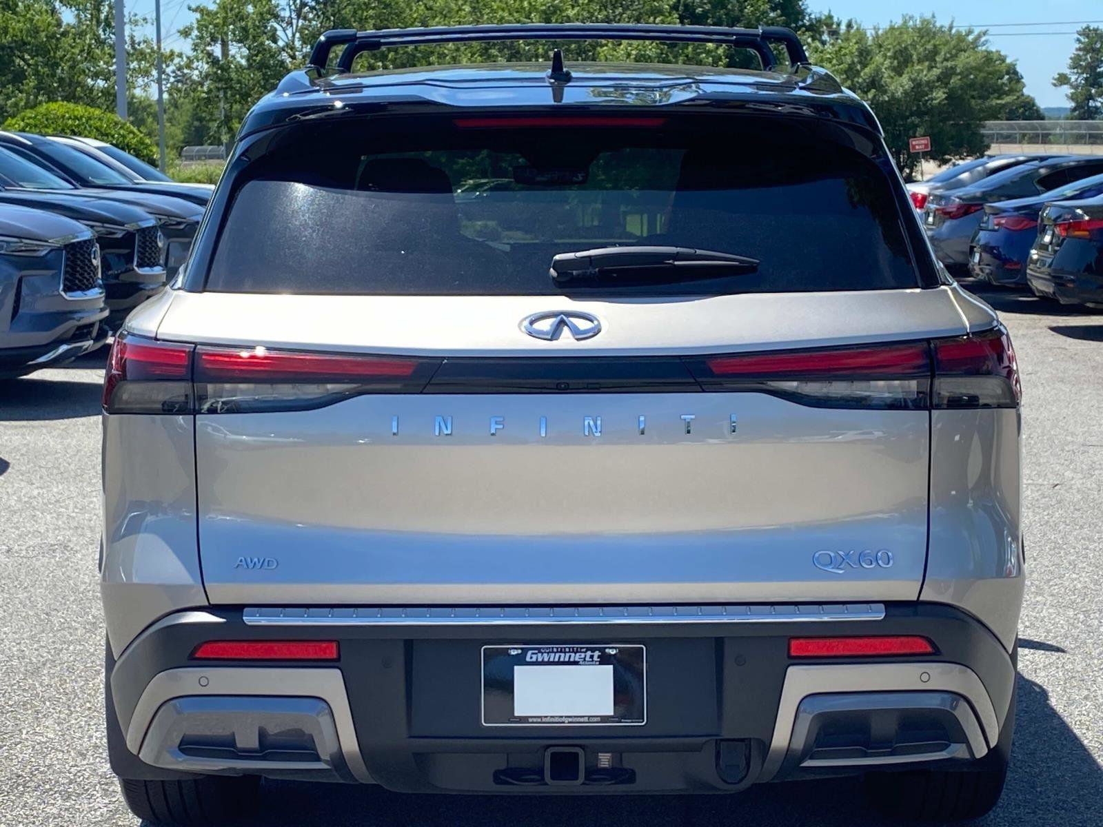 Used 2024 INFINITI QX60 Autograph w/ Cargo Package image 3