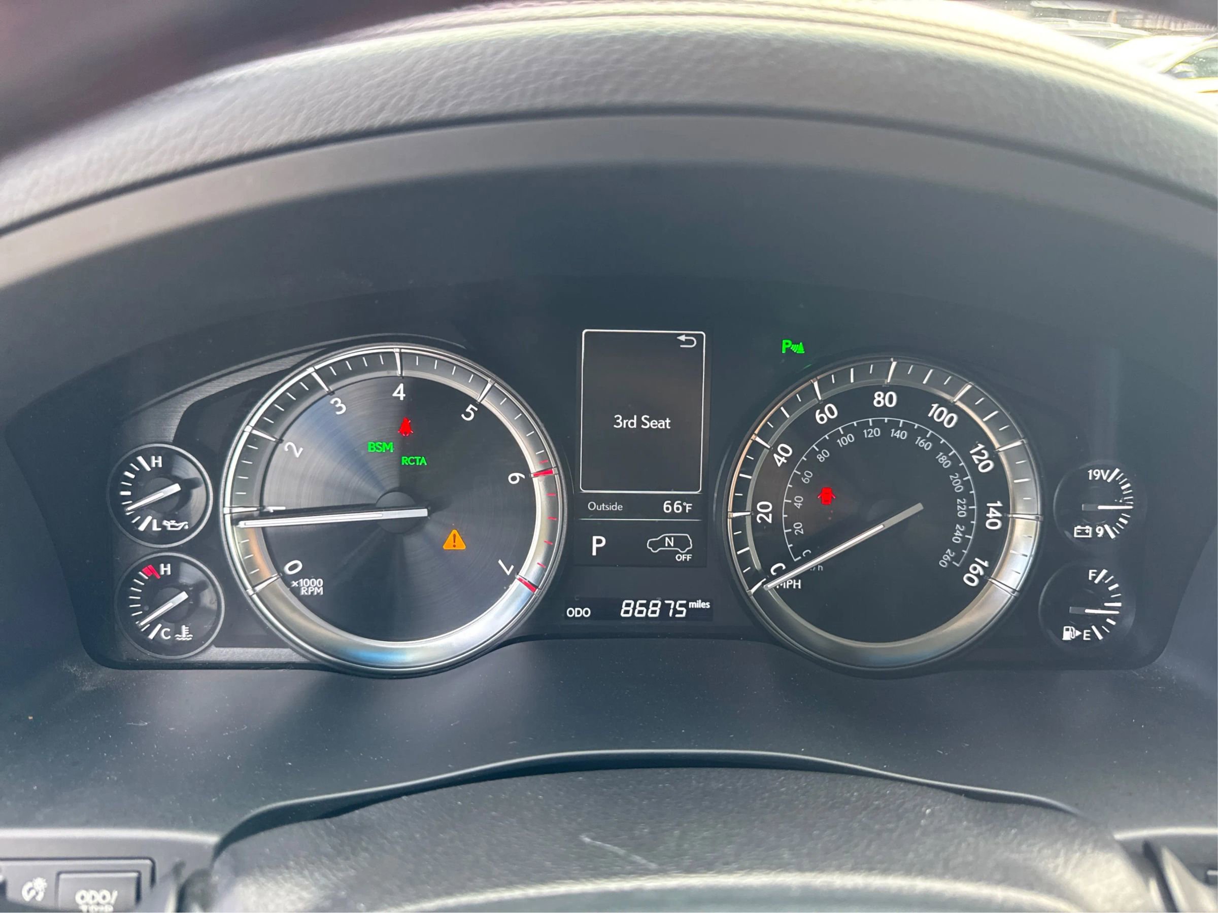 Used 2016 Lexus LX 570 4WD image 15