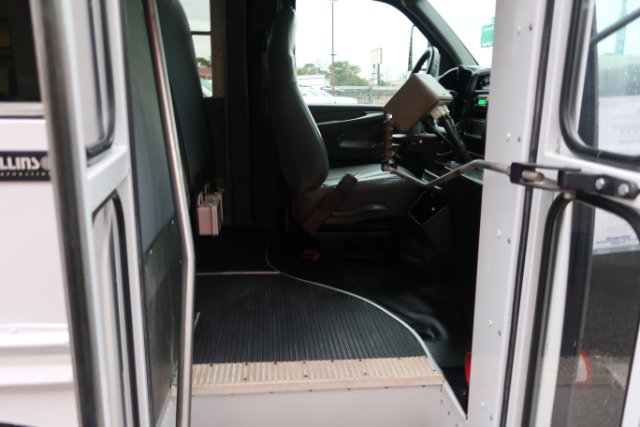 Used 2007 Chevrolet Express 3500 w/ School Bus Package image 9