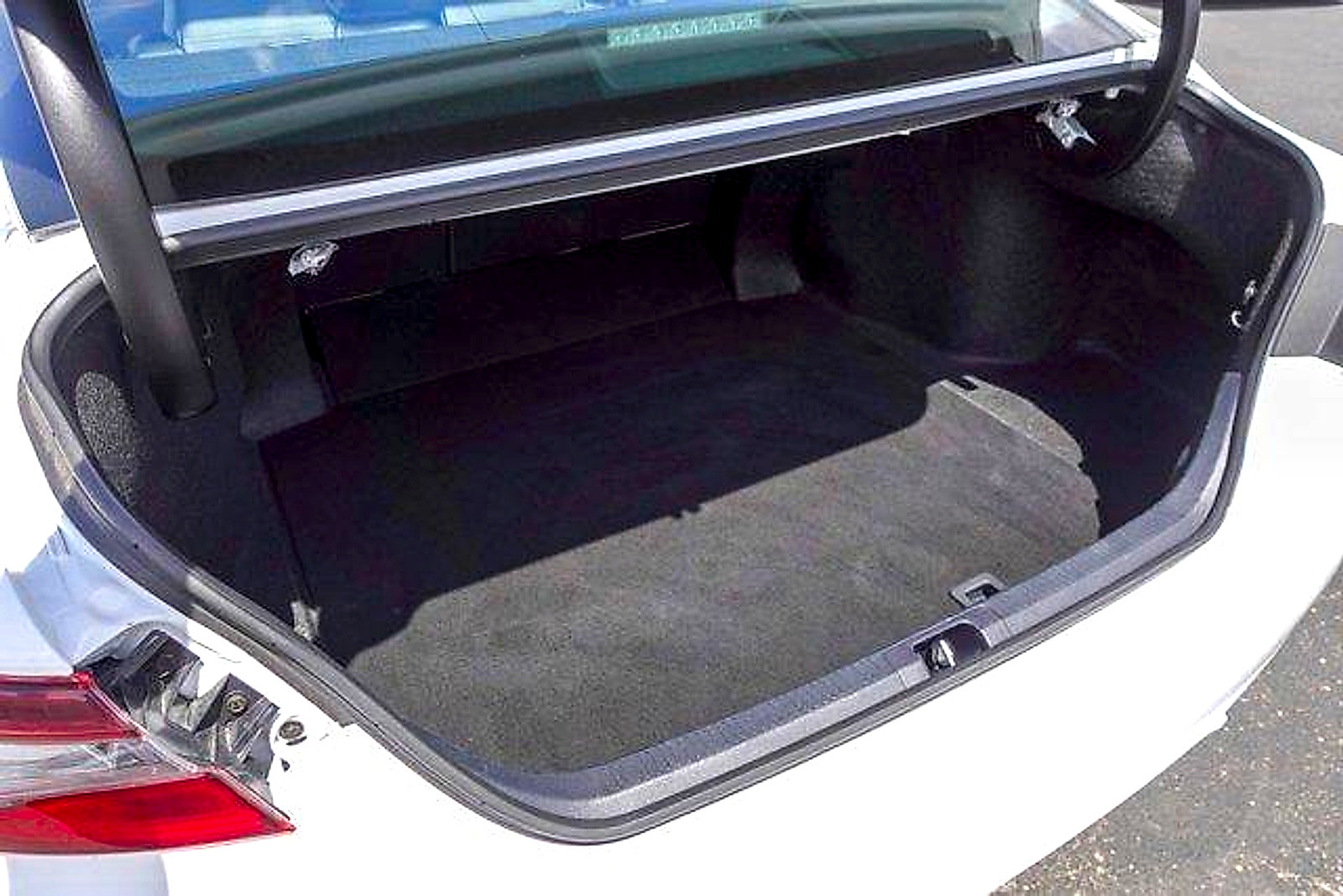 Certified 2023 Toyota Camry SE FWD image 25