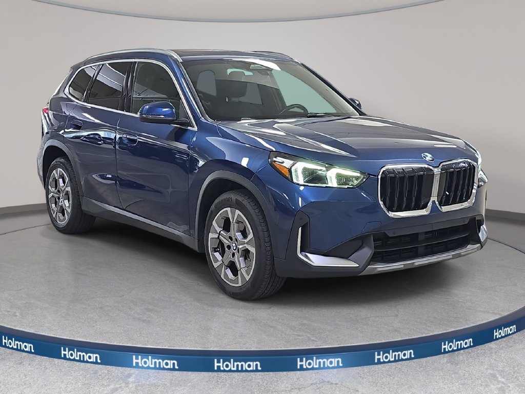Used 2023 BMW X1 xDrive28i w/ Convenience Package AWD/4WD image 4
