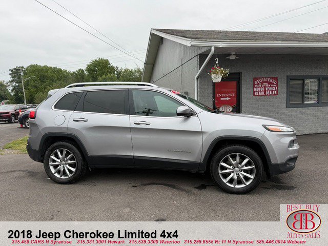 Used 2018 Jeep Cherokee Limited AWD/4WD image 2
