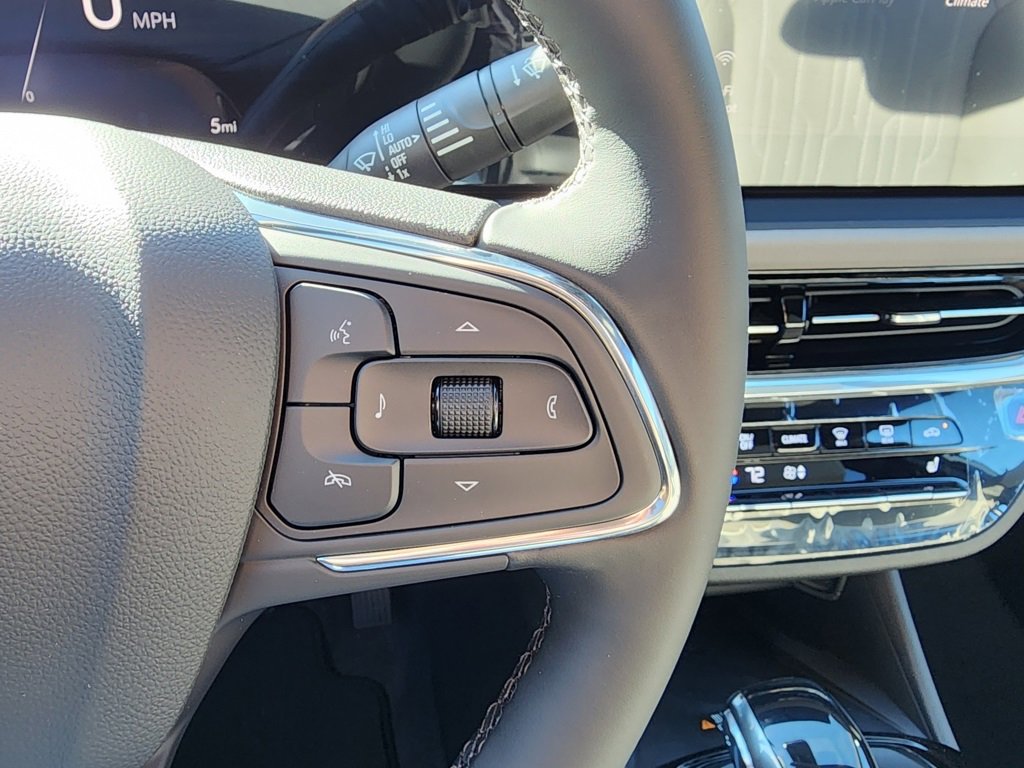 New 2026 Buick Envista Avenir image 21