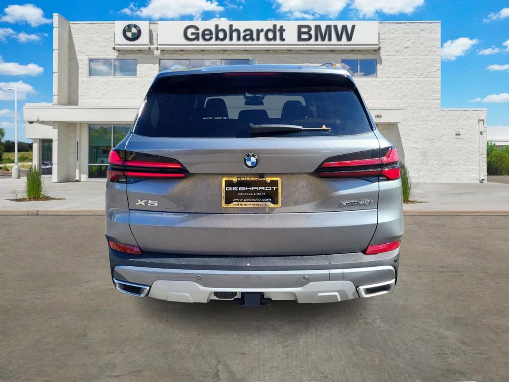 Certified 2026 BMW X5 xDrive40i w/ Climate Comfort Package image 6
