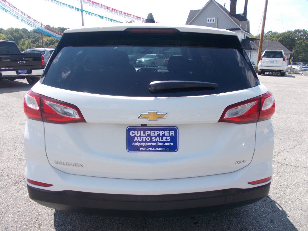 Used 2019 Chevrolet Equinox LS w/ LS Convenience Package AWD/4WD image 4