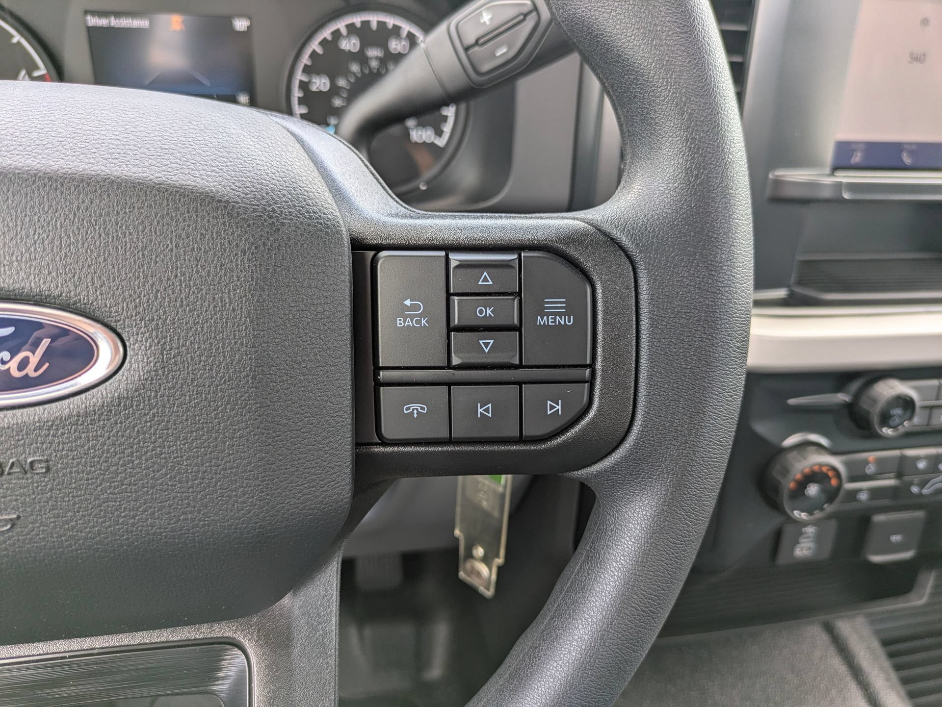 New 2025 Ford F550 4x4 Regular Cab Super Duty image 21
