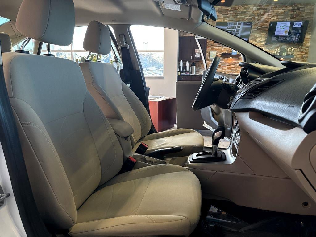 Used 2019 Ford Fiesta SE FWD image 29