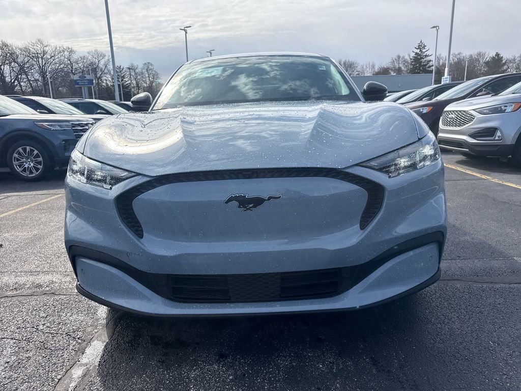 Used 2025 Ford Mustang Mach-E Select image 3
