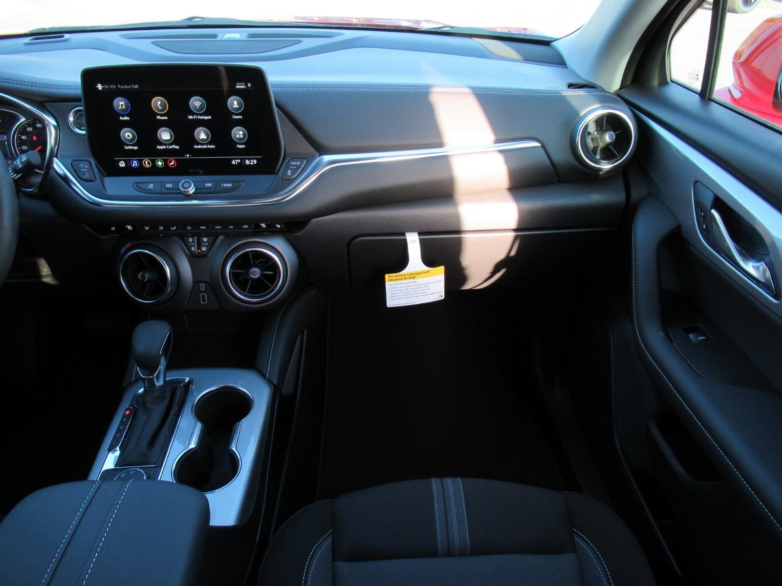 New 2025 Chevrolet Blazer LT image 13